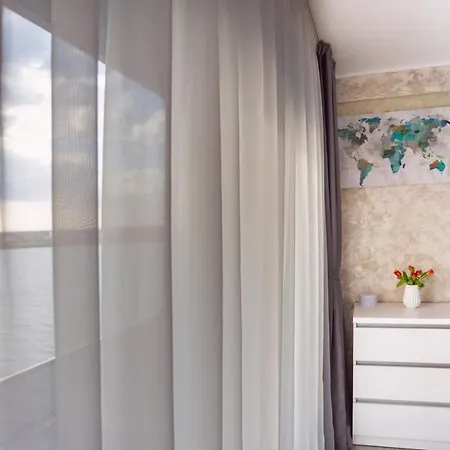 Amazing Sunset View Apart Apartment Mamaia